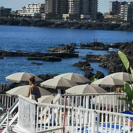 Regina Bianca, Tutto Cio Che Desideri! Hébergement de vacances Catane